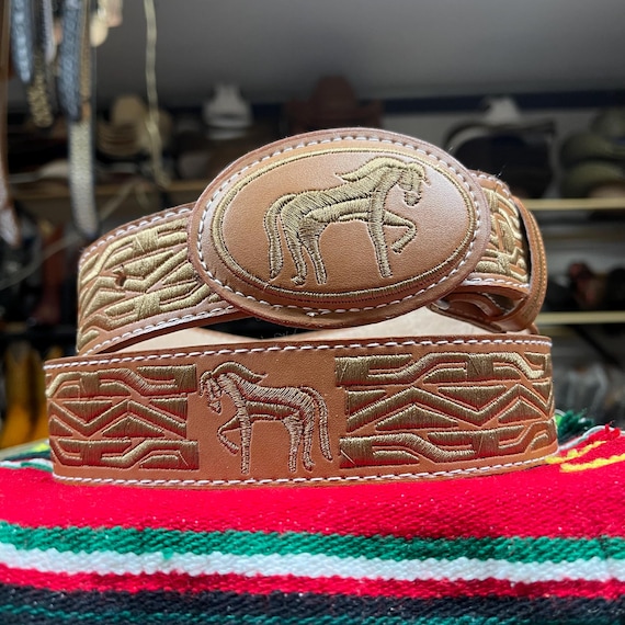 cinturones-mexicanos-439ngy-1.jpg cinturones mexicanos - Imagen 1